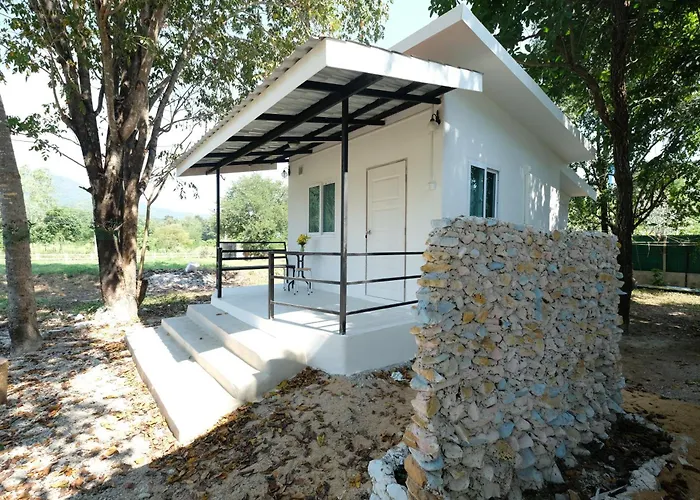 รีสอร์ท Suanphueng Garland